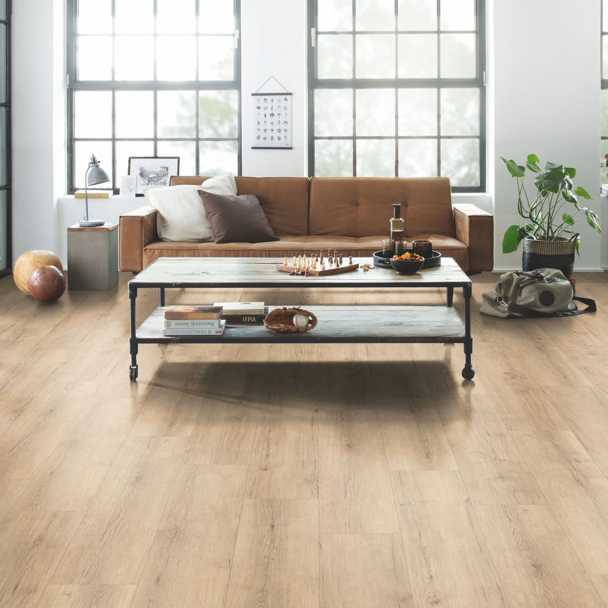 Bauhaus 7,60" x 50,87" 12mm - Ac5